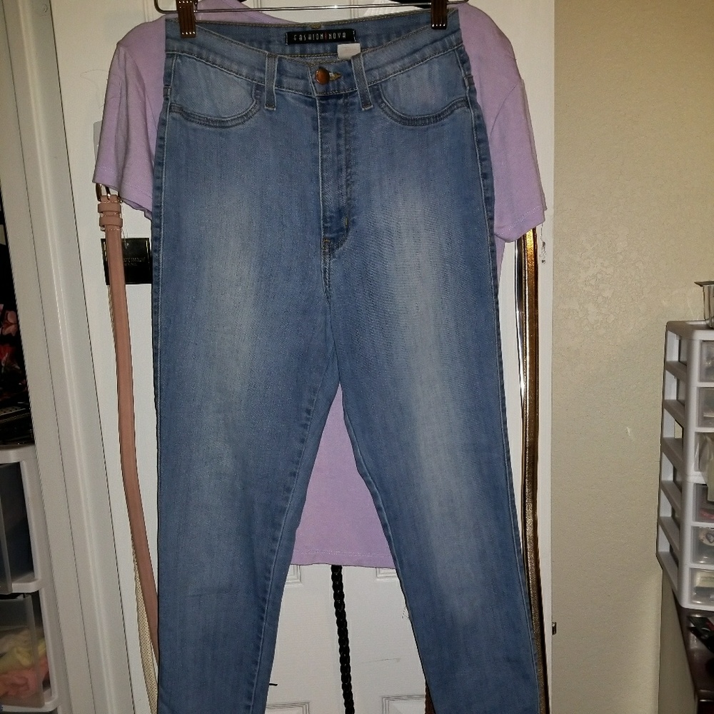 Fashion Nova high waisted skinny jeans